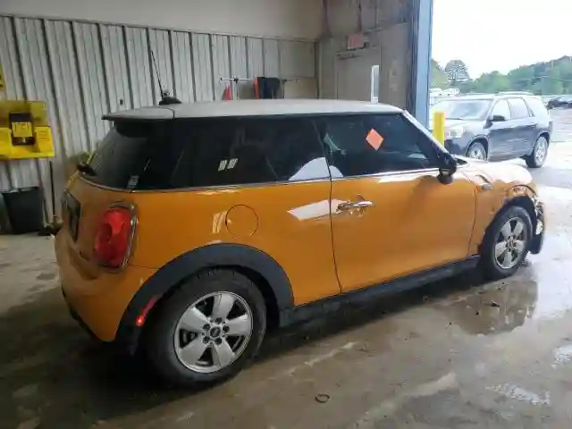 WMWXP5C37H2D17030 2017 MINI COOPER-2