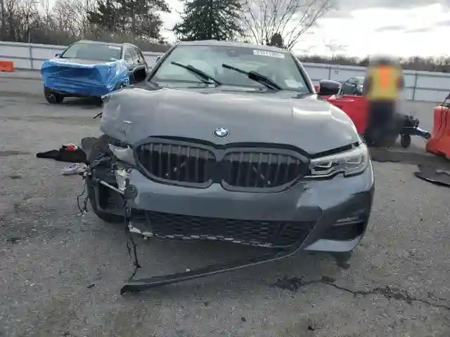 3MW5R7J08M8B50773 2021 BMW 3 SERIES-4