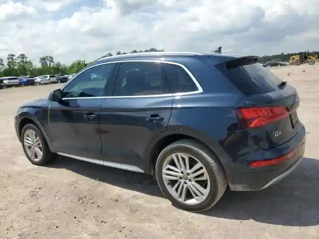 WA1BNAFY7J2177058 2018 AUDI Q5-1