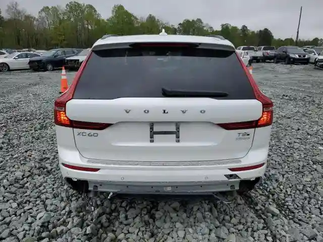 YV4H60RM8S1054504 2025 VOLVO XC60 ULTRA-5