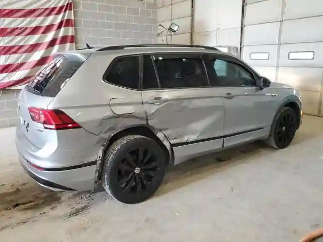 3VV2B7AX1LM131674 2020 VOLKSWAGEN TIGUAN-2