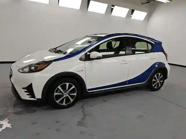 JTDKDTB34J1617239 2018 TOYOTA PRIUS-0