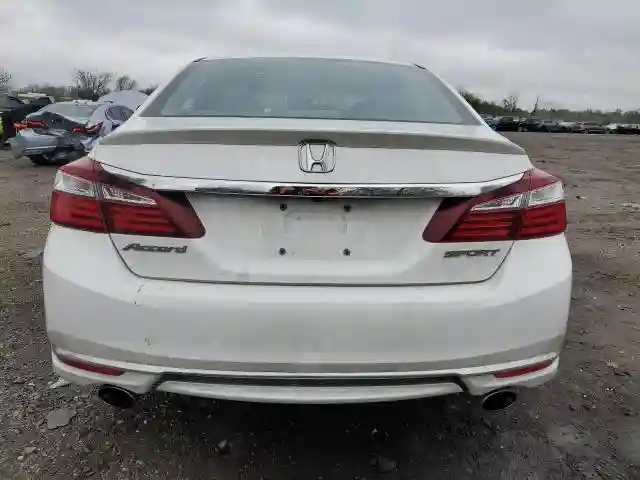 1HGCR2F53GA067635 2016 HONDA ACCORD-5