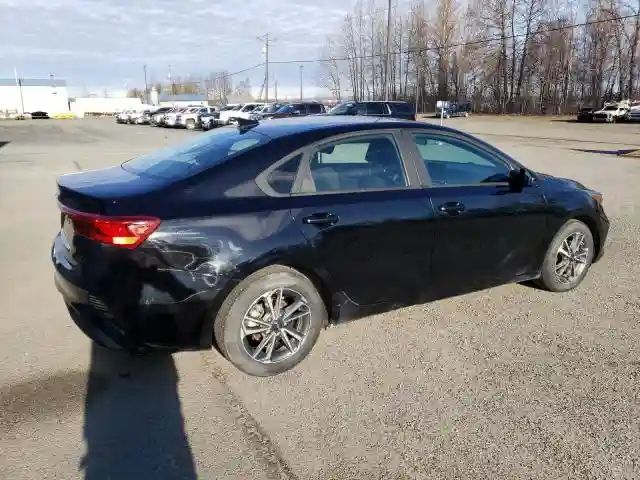 3KPF24ADXPE563121 2023 KIA FORTE-2