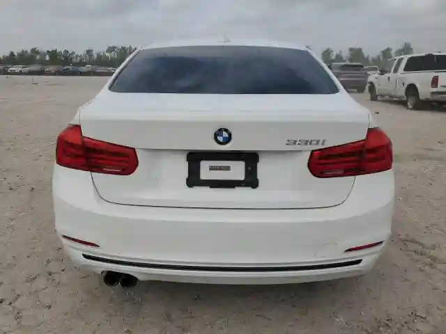 WBA8B9G51JNU57274 2018 BMW 3 SERIES-5