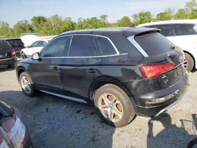 WA1BNAFY6J2231630 2018 AUDI Q5-1