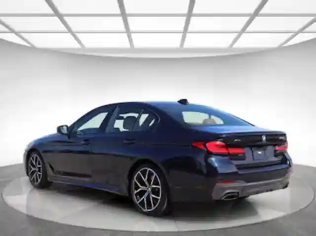 WBA13BJ01NWX536XX 2022 BMW 5 SERIES-2