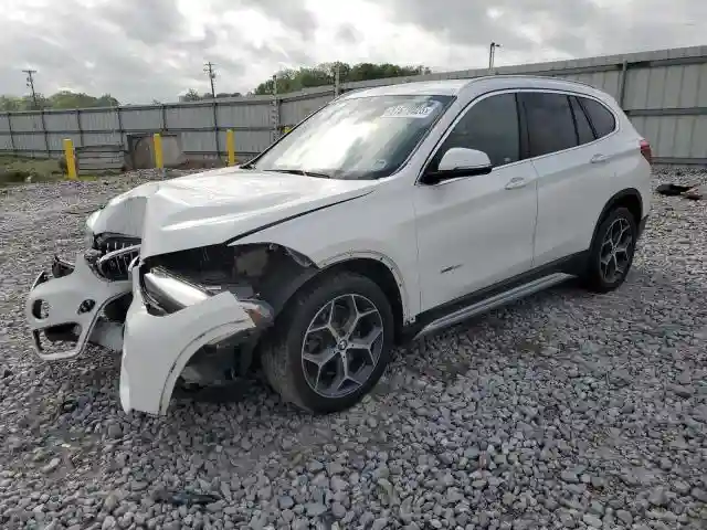 WBXHT3C31GP886237 2016 BMW X1-0