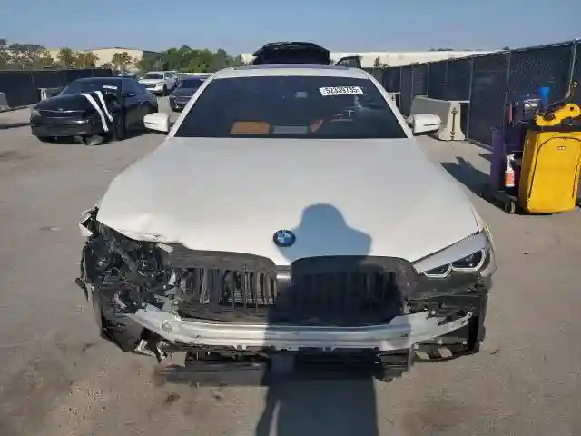 WBAJE5C52KG919676 2019 BMW 5 SERIES-4