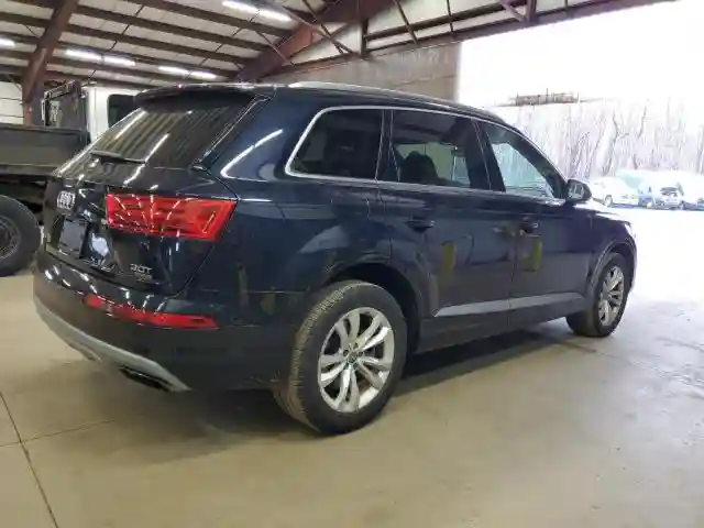 WA1LAAF78HD029250 2017 AUDI Q7-2