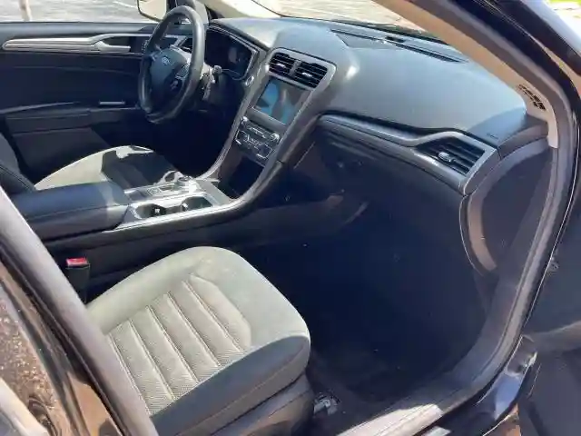 3FA6P0HD5HR252082 2017 FORD FUSION-4