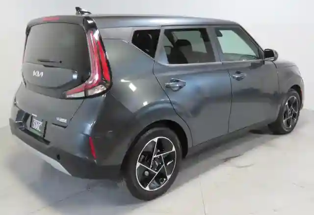 KNDJ33AU4P7203134 2023 KIA SOUL-2