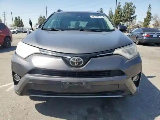 2T3WFREVXJW439401 2018 TOYOTA RAV4-4