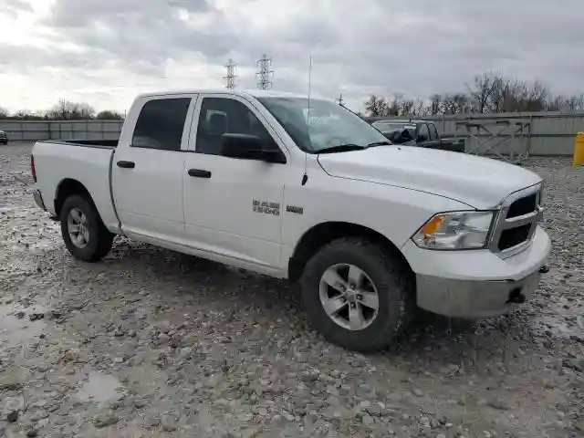 1C6RR7KT6KS647577 2019 RAM 1500-3