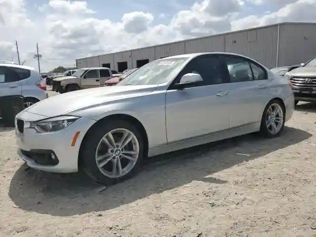 WBA8A9C57JAH12139 2018 BMW 3 SERIES-0