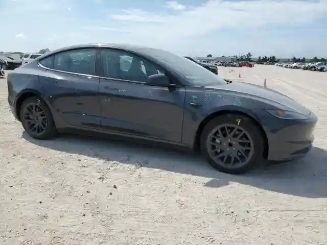 5YJ3E1EA8RF825594 2024 TESLA MODEL 3-3
