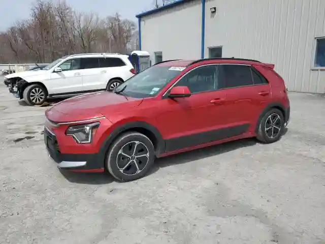 KNDCP3LE4P5094396 2023 KIA NIRO-0