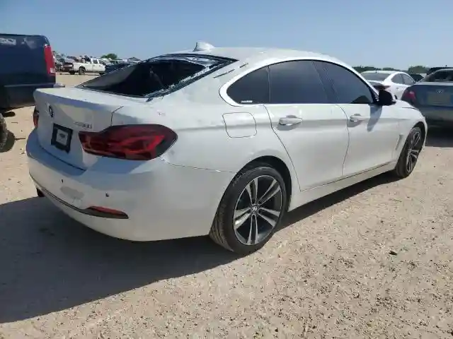 WBA4J3C04LBL11657 2020 BMW 4 SERIES-2
