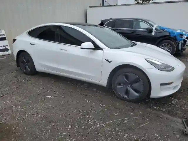 5YJ3E1EB3KF511821 2019 TESLA MODEL 3-3