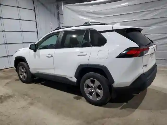 2T3MWRFV8NW130943 2022 TOYOTA RAV4-1
