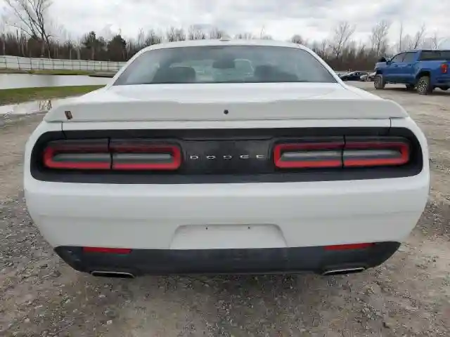 2C3CDZAGXGH245240 2016 DODGE CHALLENGER-5