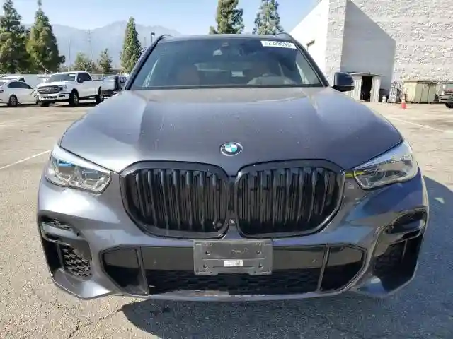5UXCR6C05N9L11250 2022 BMW X5-4