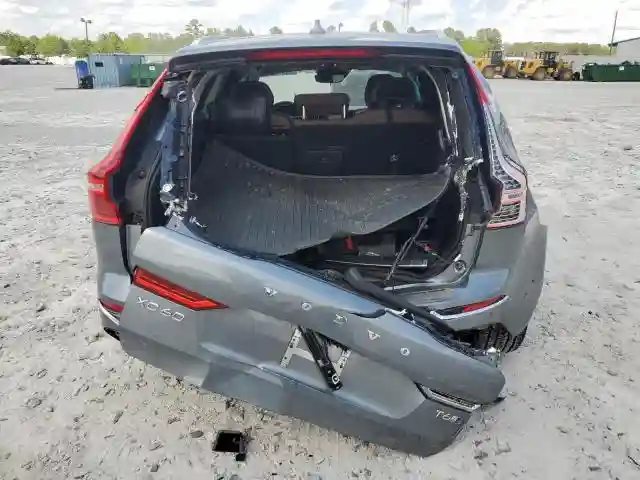 LYVA22RLXKB215043 2019 VOLVO XC60-5