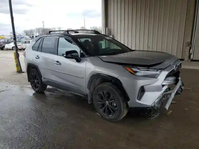 2T3E6RFVXRW058640 2024 TOYOTA RAV4-3