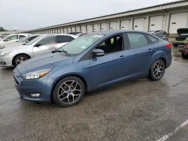 1FADP3H21JL306635 2018 FORD FOCUS-0