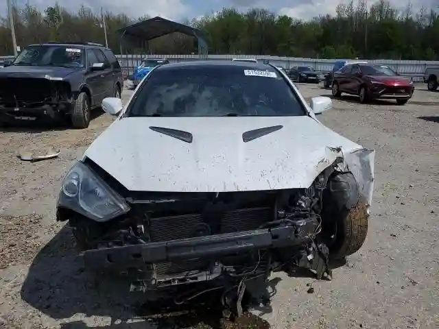 KMHHU6KJXFU124175 2015 HYUNDAI GENESIS-4