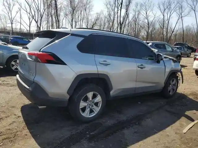 2T3RWRFV4KW008775 2019 TOYOTA RAV4-2