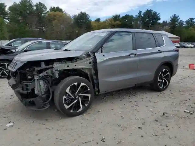 JA4J4UA86PZ045867 2023 MITSUBISHI OUTLANDER-0