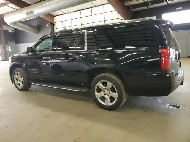 1GNSKJKC9HR161803 2017 CHEVROLET SUBURBAN-1