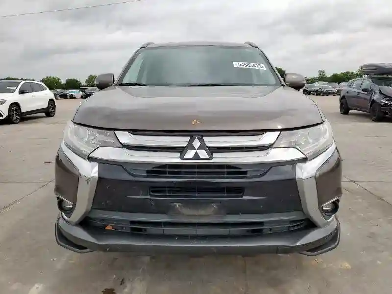 JA4AD3A39GZ021951 2016 MITSUBISHI OUTLANDER-4