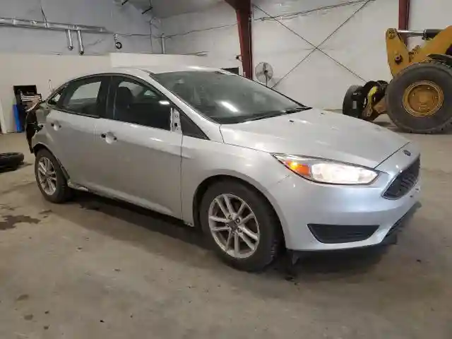 1FADP3F24JL315154 2018 FORD FOCUS-3