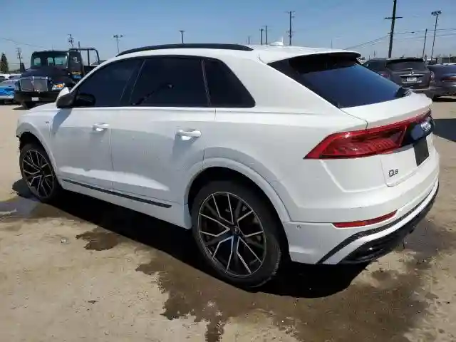 WA1EVAF17KD026744 2019 AUDI Q8-1