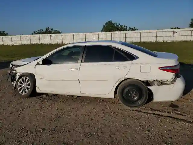 4T1BF1FK8FU979964 2015 TOYOTA CAMRY-1
