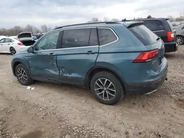 3VV2B7AX0KM132572 2019 VOLKSWAGEN TIGUAN-1