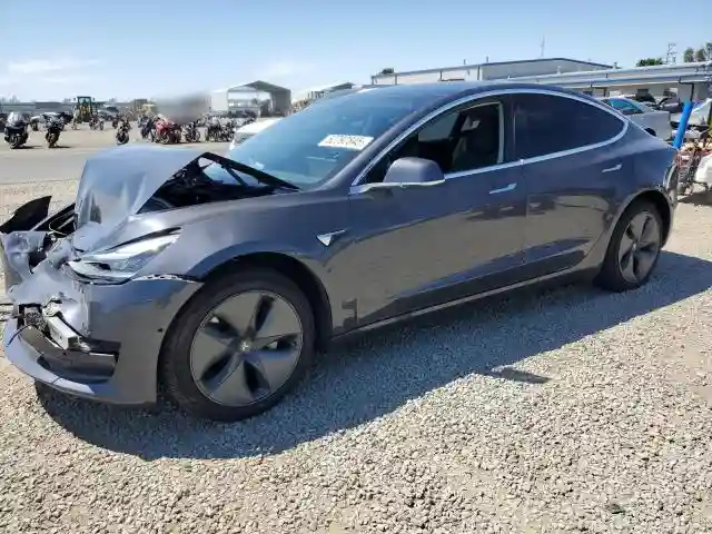 5YJ3E1EA2KF416304 2019 TESLA MODEL 3-0