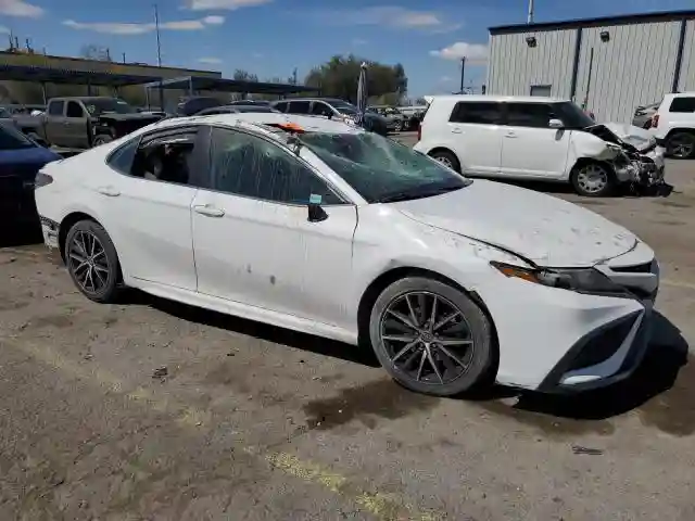 4T1G11AK7MU524399 2021 TOYOTA CAMRY-3