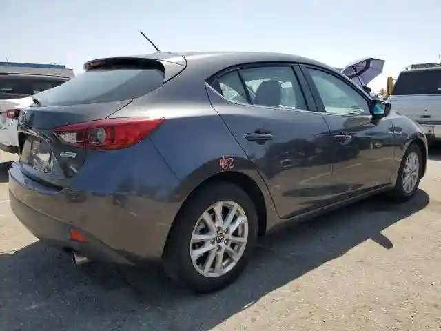 JM1BM1L7XG1333886 2016 MAZDA 3-2