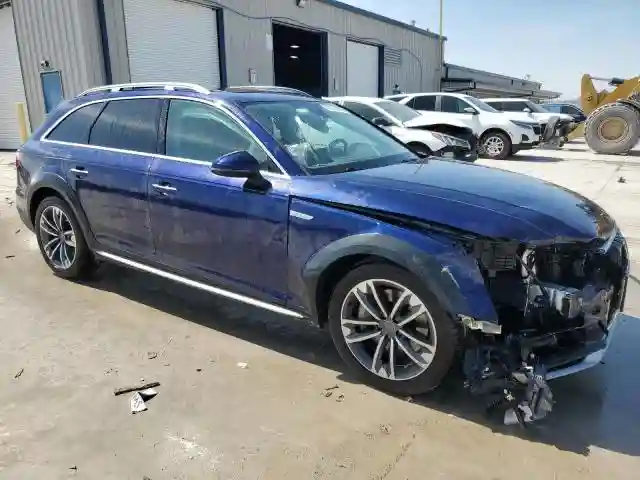 WA18NAF40KA005761 2019 AUDI A4-3