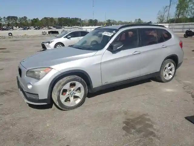 WBAVM1C59FV498330 2015 BMW X1-0