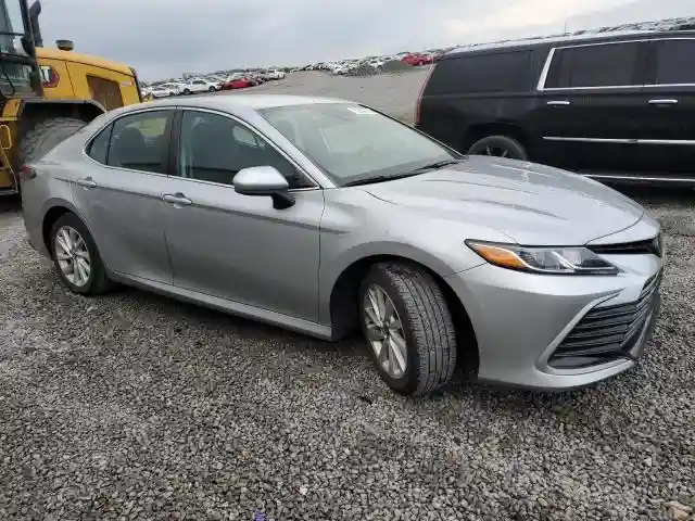 4T1C11AK0MU608899 2021 TOYOTA CAMRY-3