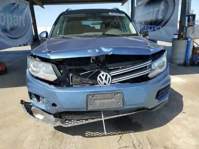 WVGAV7AX3HK002668 2017 VOLKSWAGEN TIGUAN-4