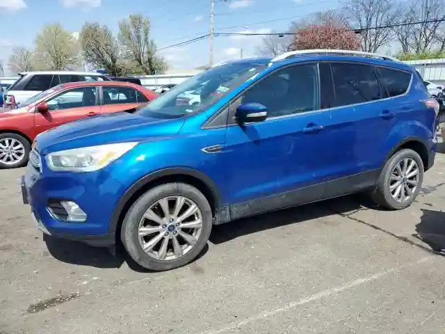 1FMCU0J98HUA37389 2017 FORD ESCAPE-0