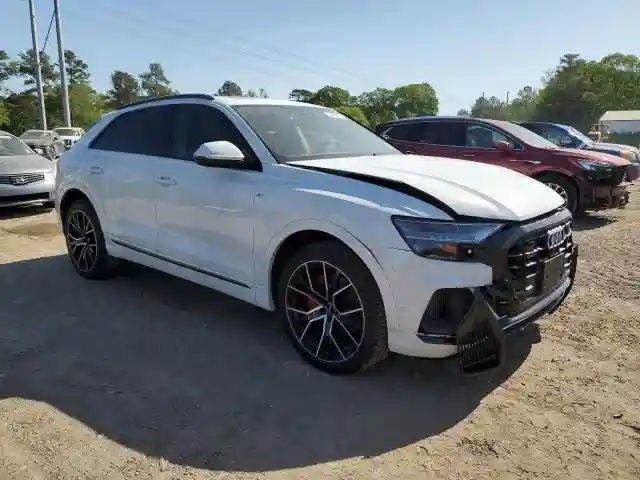 WA1FVAF17KD039031 2019 AUDI Q8-3