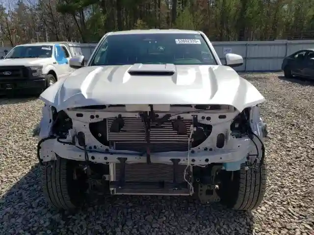 3TYLB5JN9RT015366 2024 TOYOTA TACOMA-4