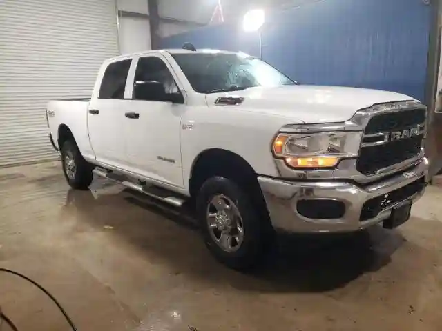 3C6UR5CJXNG325354 2022 RAM 2500-3