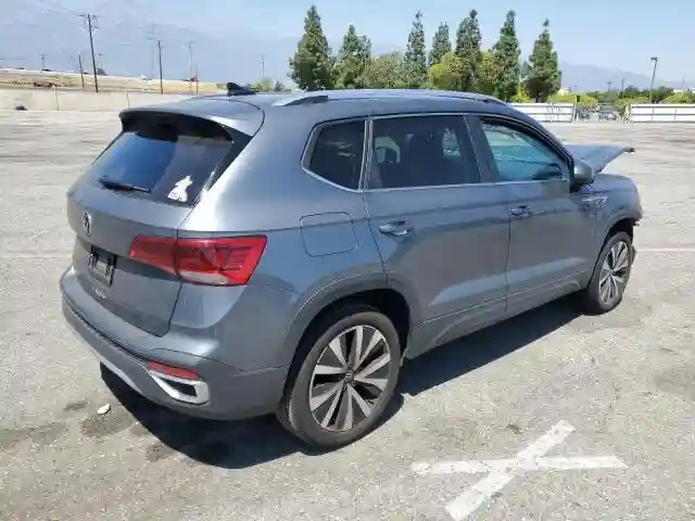 3VVEX7B24PM364147 2023 VOLKSWAGEN TAOS SE-2